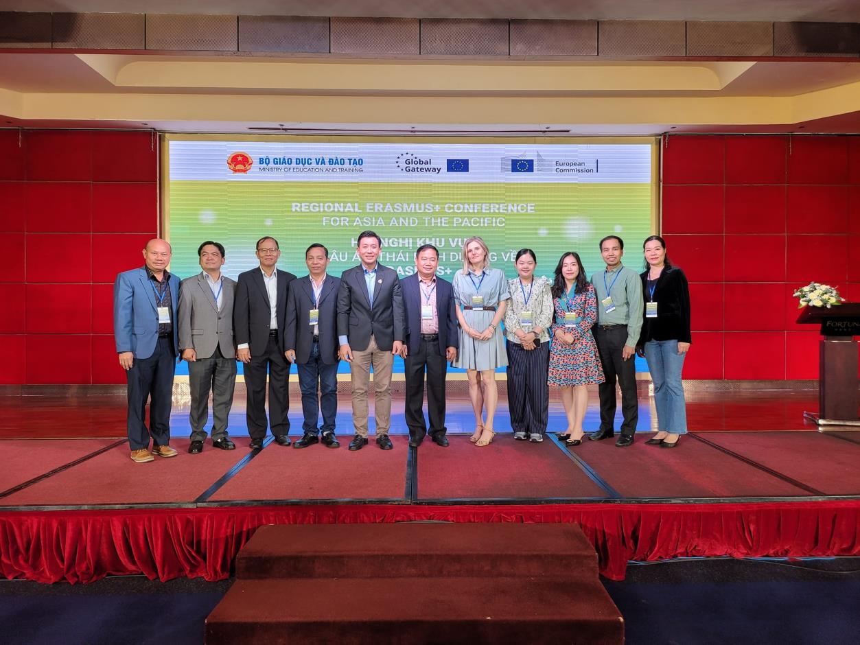 NUM Research Center, participated in Regional Erasmus+ Conference for Asia and Pacific in Hanoi (1)